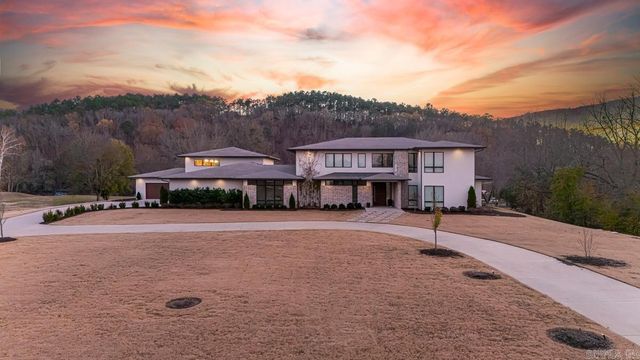 6 Kelsey Brooke Road, Little Rock, AR 72223