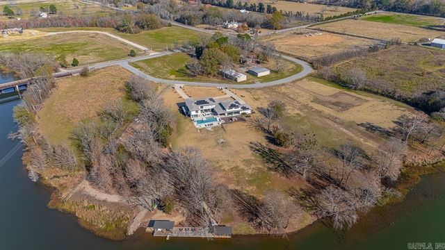 6 Kelsey Brooke Road, Little Rock, AR 72223