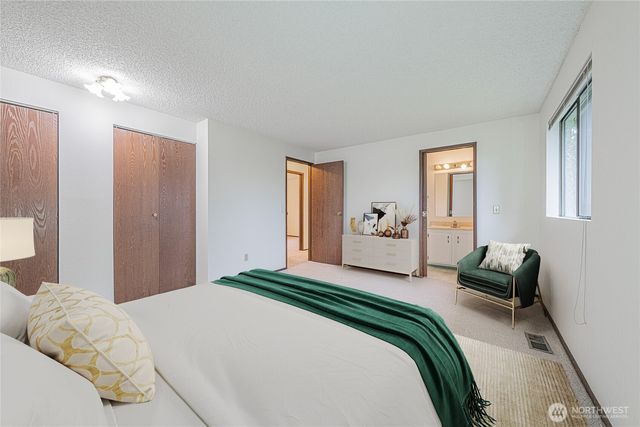 24622 130th Avenue SE, Kent, WA 98031