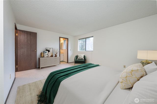 24622 130th Avenue SE, Kent, WA 98031