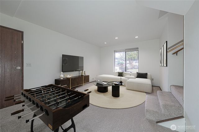 24622 130th Avenue SE, Kent, WA 98031