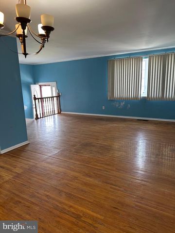 9732 COWDEN ST, Philadelphia, PA 19115