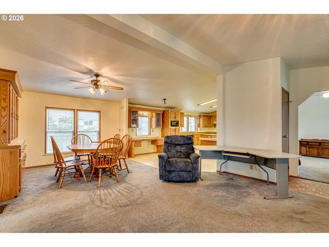 3608 Ne 74TH St, Vancouver, WA 98665