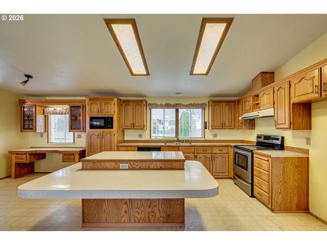 3608 Ne 74TH St, Vancouver, WA 98665