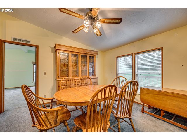 3608 Ne 74TH St, Vancouver, WA 98665