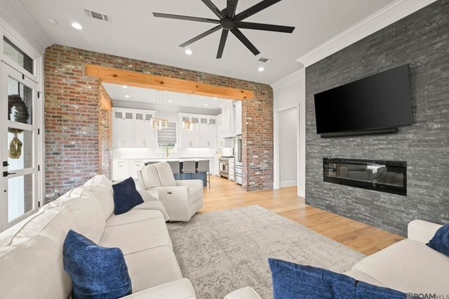 584 Conway Village Blvd, Gonzales, LA 70737