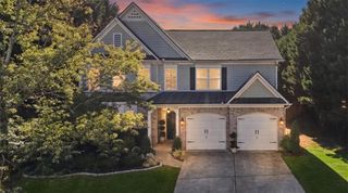 211 Woodview Lane, Woodstock, GA 30188