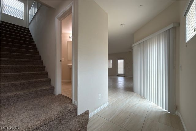 384 Monique Springs Street, Henderson, NV 89014