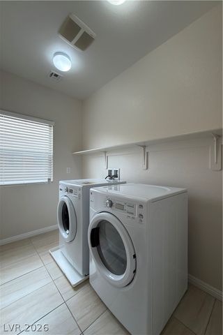 384 Monique Springs Street, Henderson, NV 89014