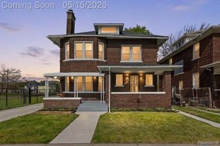 1066 E Grand Boulevard, Detroit, MI 48207