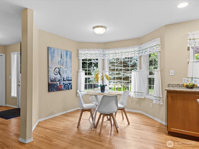 18319 Driftwood Drive E, Lake Tapps, WA 98391