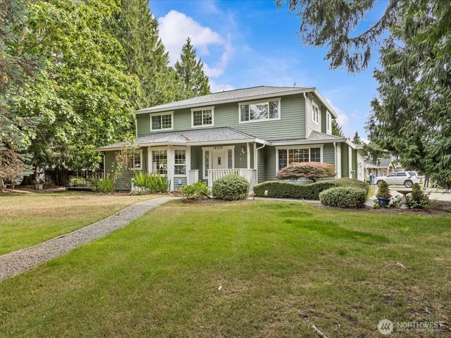18319 Driftwood Drive E, Lake Tapps, WA 98391