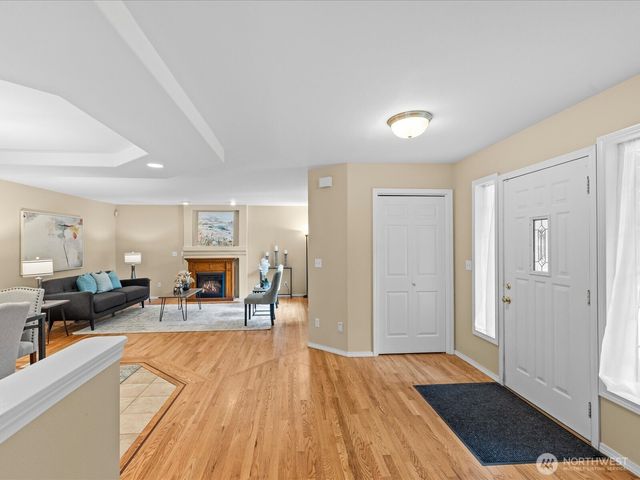 18319 Driftwood Drive E, Lake Tapps, WA 98391