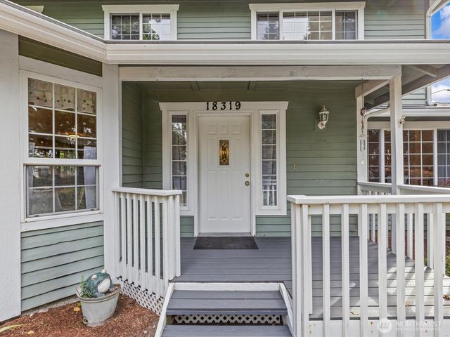 18319 Driftwood Drive E, Lake Tapps, WA 98391