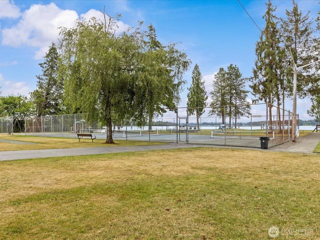18319 Driftwood Drive E, Lake Tapps, WA 98391