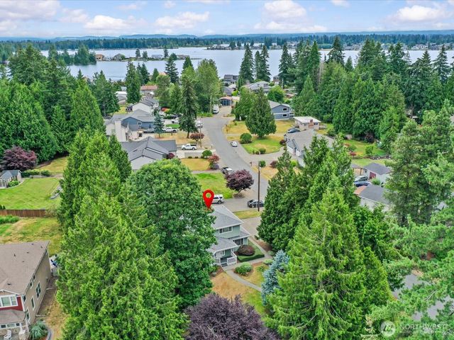 18319 Driftwood Drive E, Lake Tapps, WA 98391
