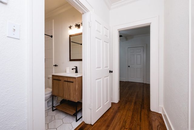 3405 W 7th Street, Little Rock, AR 72205