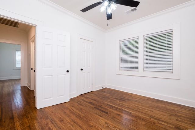 3405 W 7th Street, Little Rock, AR 72205