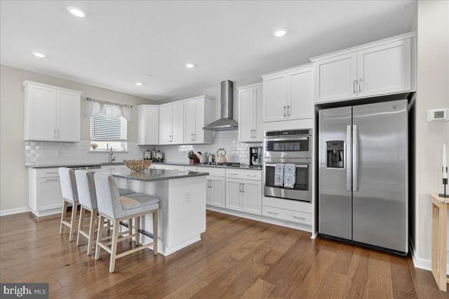 5121 FRANKLIN CIR, Pipersville, PA 18947