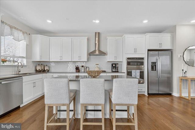 5121 FRANKLIN CIR, Pipersville, PA 18947