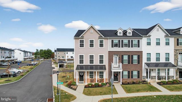 5121 FRANKLIN CIR, Pipersville, PA 18947