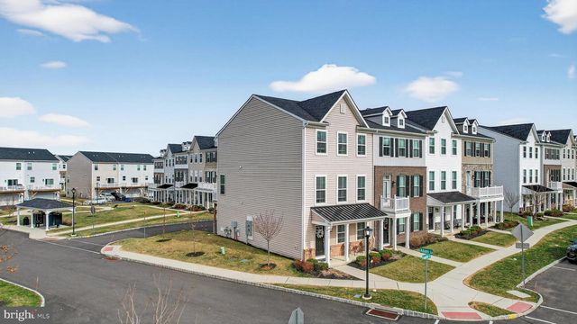 5121 FRANKLIN CIR, Pipersville, PA 18947