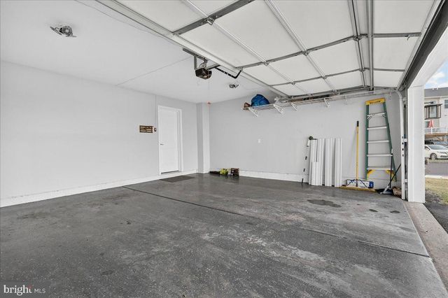 5121 FRANKLIN CIR, Pipersville, PA 18947