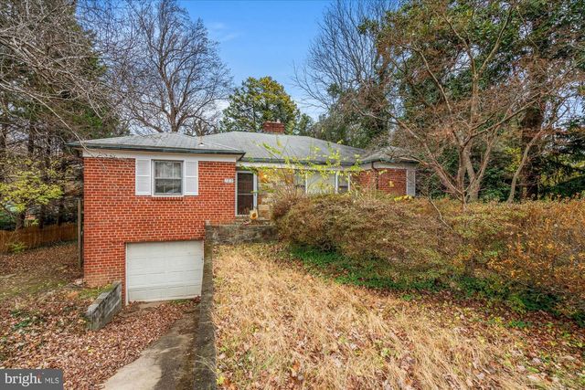 709 GREYROCK DR, Silver Spring, MD 20910