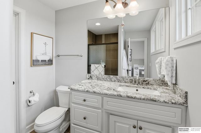 19032 Hamilton Street, Elkhorn, NE 68022