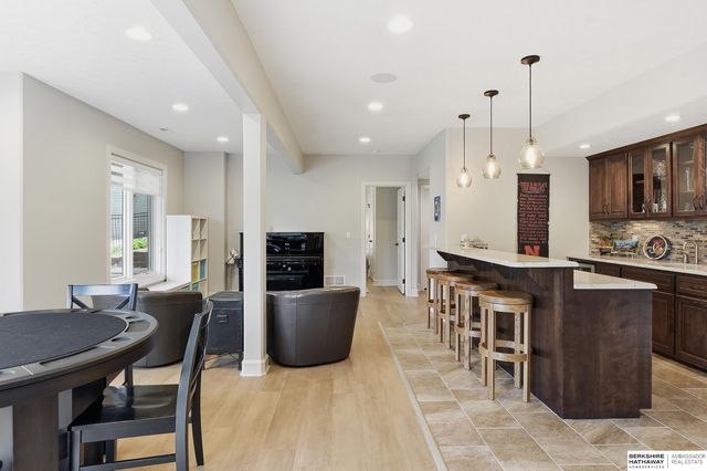 19032 Hamilton Street, Elkhorn, NE 68022