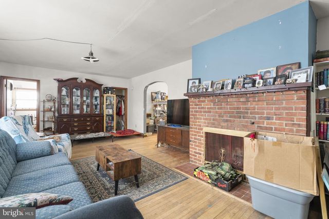 201 9TH, Baltimore, MD 21225