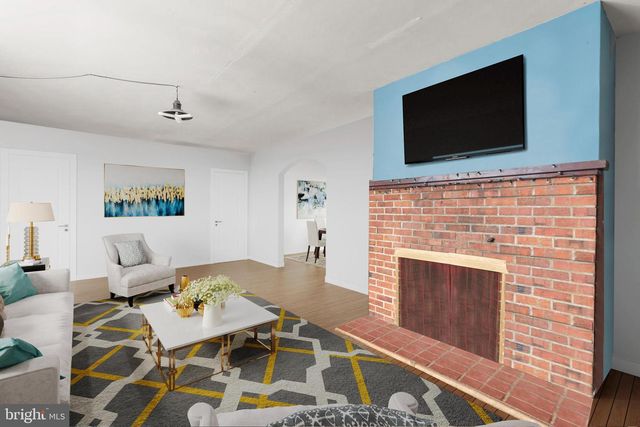 201 9TH, Baltimore, MD 21225