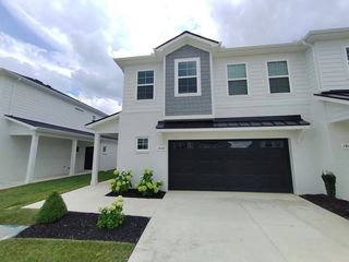 1844 Bethpage Dr, Murfreesboro, TN 37127