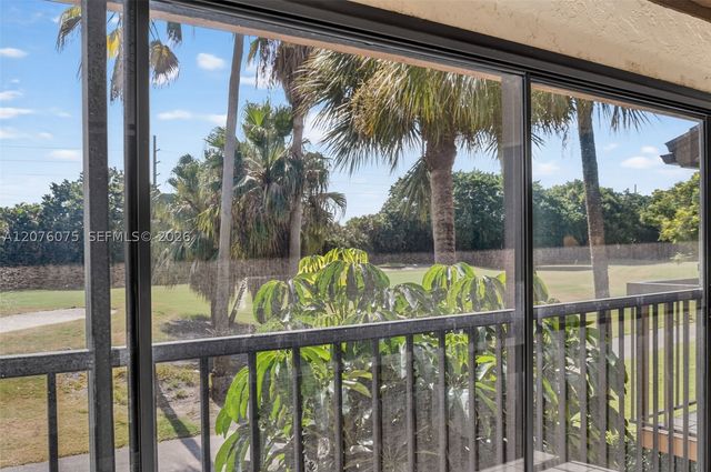 5310 S Fountains Dr S 217, Lake Worth, FL 33467