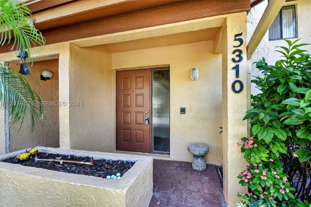5310 S Fountains Dr S 217, Lake Worth, FL 33467
