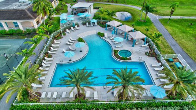 5310 S Fountains Dr S 217, Lake Worth, FL 33467
