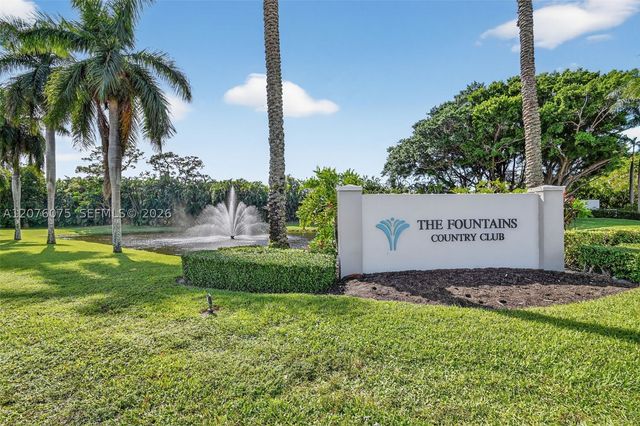5310 S Fountains Dr S 217, Lake Worth, FL 33467