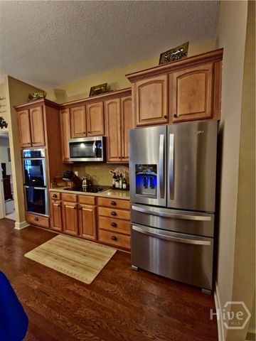 100 Cumberland Way, Savannah, GA 31407