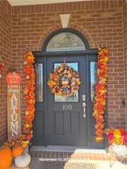 100 Cumberland Way, Savannah, GA 31407