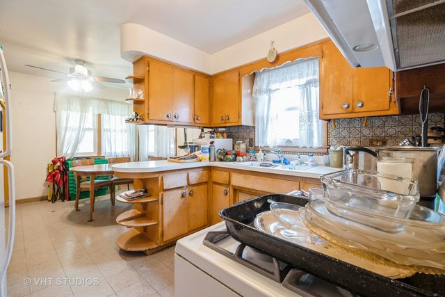 12949 S Exchange Avenue, Chicago, IL 60633