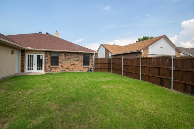 5738 Diana Drive, Garland, TX 75043