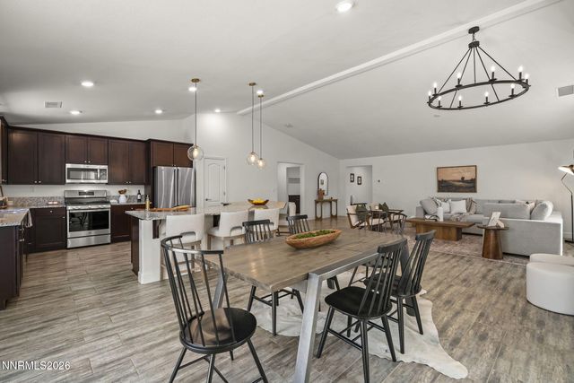 7078 Saddlehorn Road, Carson City, NV 89701