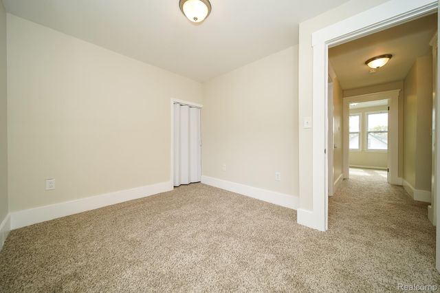 34804 Ash Street, Wayne, MI 48184