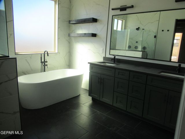 5799 JUNIPER CREEK Drive, El Paso, TX 79932