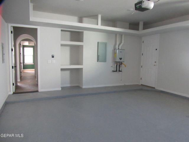 5799 JUNIPER CREEK Drive, El Paso, TX 79932