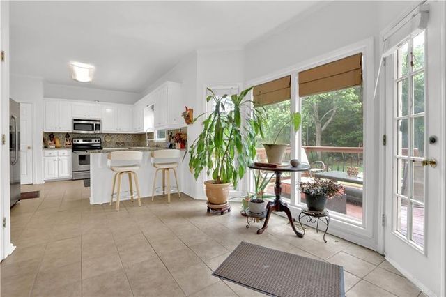 320 Riverbirch Lane, Lawrenceville, GA 30044
