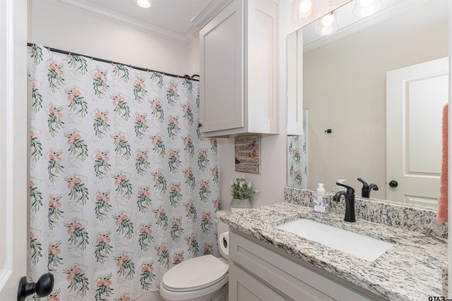 107 Rose Row Ln, Winona, TX 75792