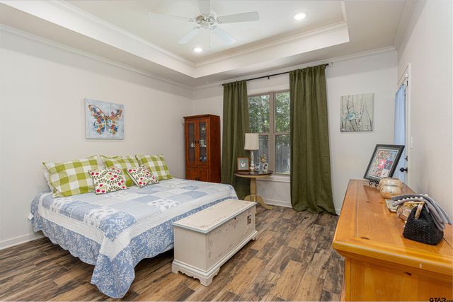 107 Rose Row Ln, Winona, TX 75792