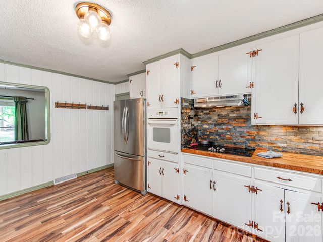 235 Central Heights Drive SW, Concord, NC 28025