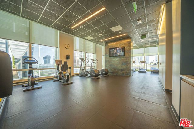 889 Francisco Street 3603, Los Angeles, CA 90017